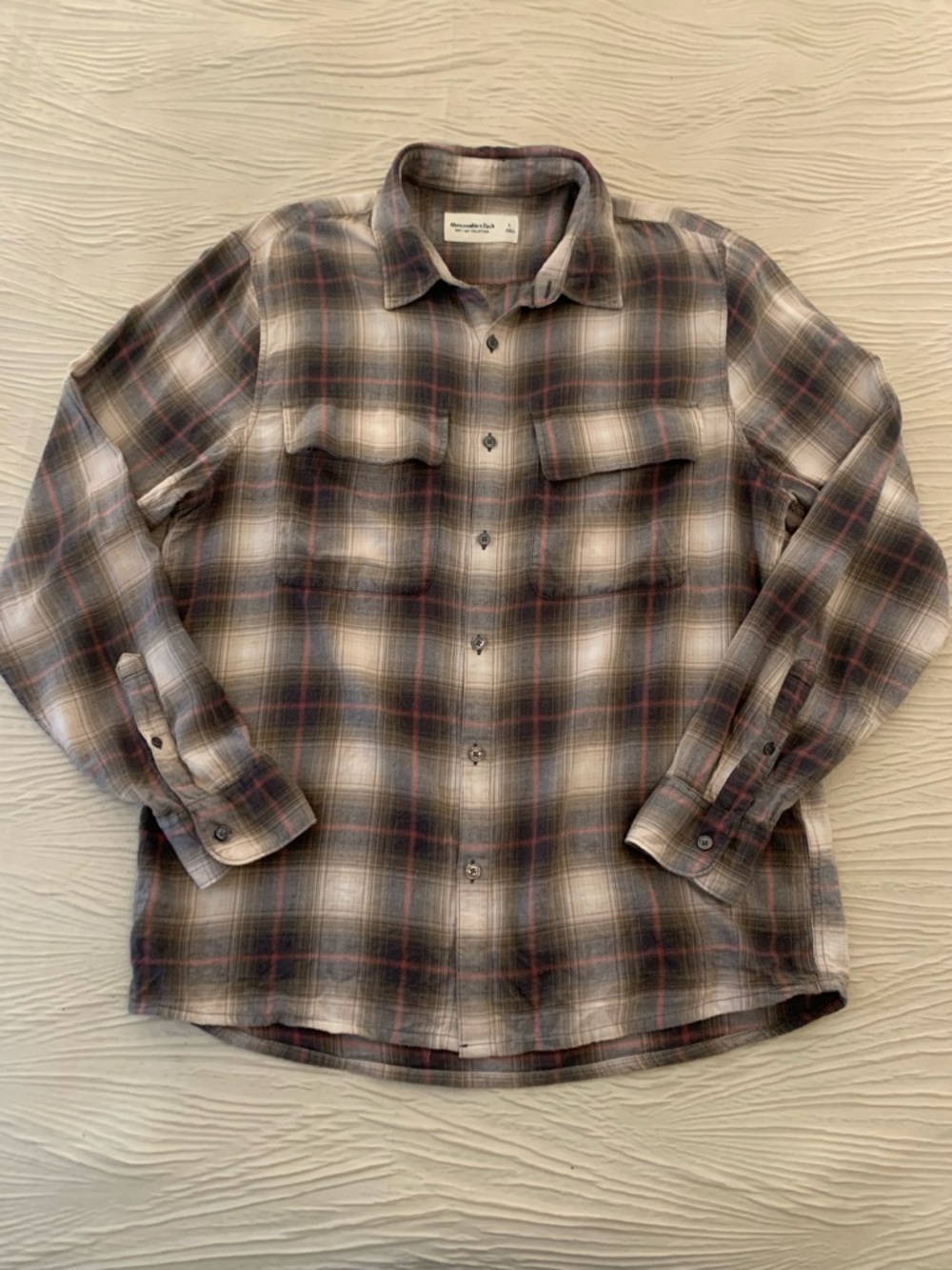 Abercrombie & Fitch “Soft A&F” lightweight flannel shirt, size Large